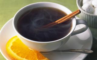 Vsebnost kalorij v čaju, koristne lastnosti
